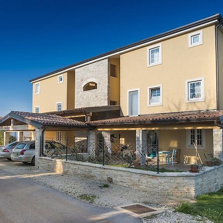 Apartments & Rooms Buoni Amici Murine Bagian luar foto