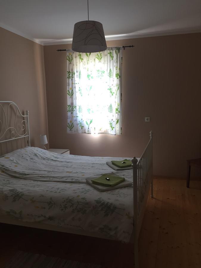 Apartments & Rooms Buoni Amici Murine Bagian luar foto